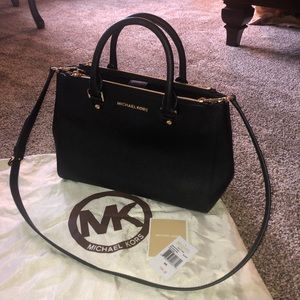 MICHAEL KORS SUTTON BLACK SAFFIANO LEATHER SATCHEL